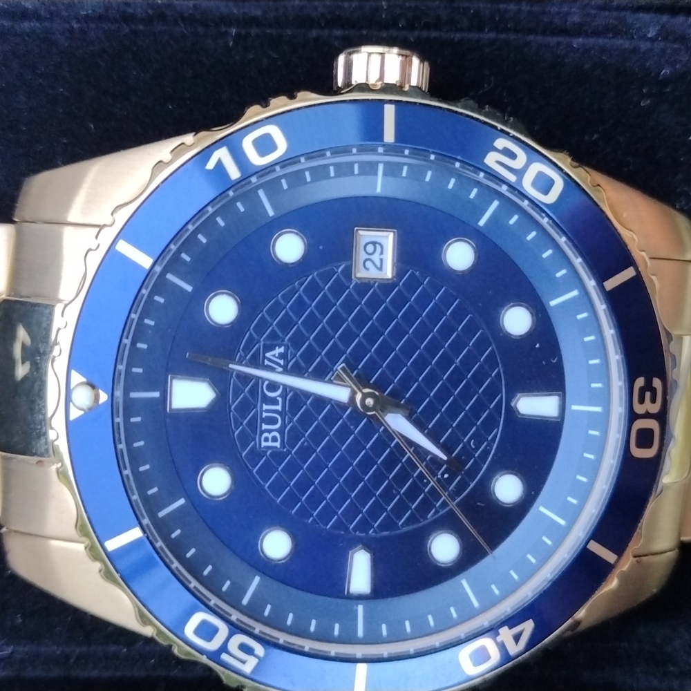 (SOLD)Bulova Men's Quartz Gold-Tone Date Indicator Blue Dial Watch 43mm 98A197 - Picture 4 of 12
